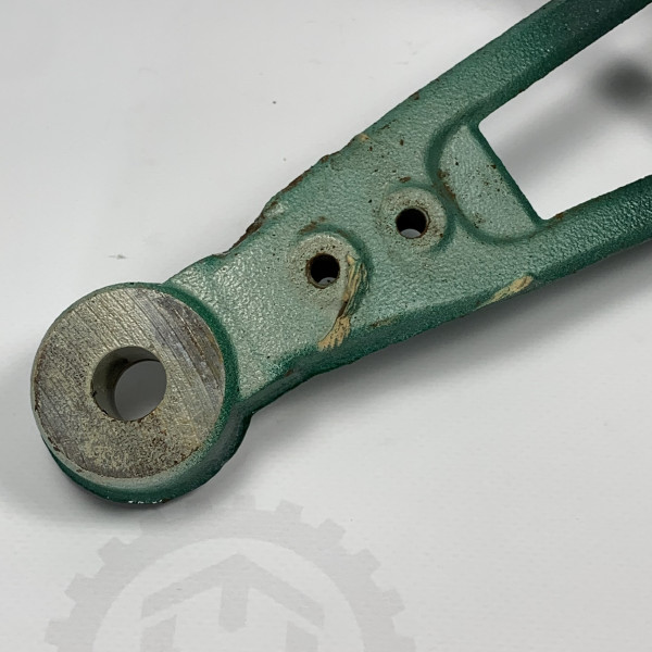 Кронштейн рессоры задний на Mercedes Sprinter W 907 / W 910 A9103250300