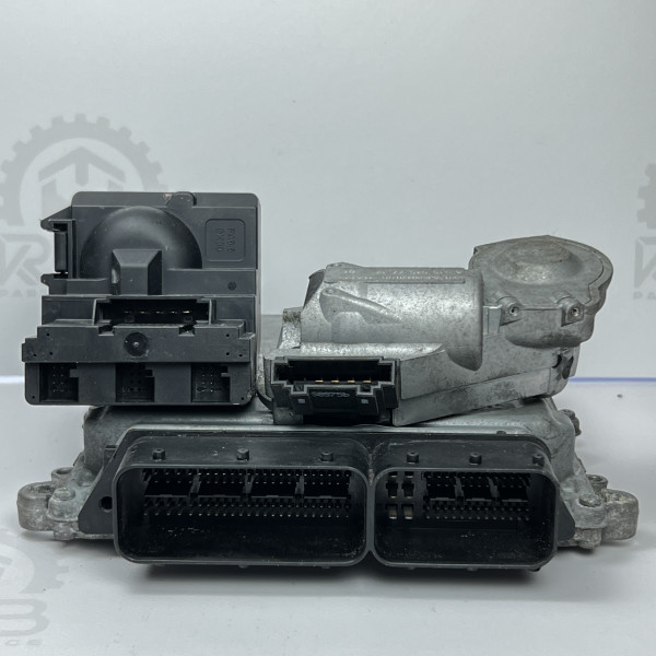 Блок керування двигуном на Мерседес Спрінтер W 906 2.2 cdi OM 646 А6461506378