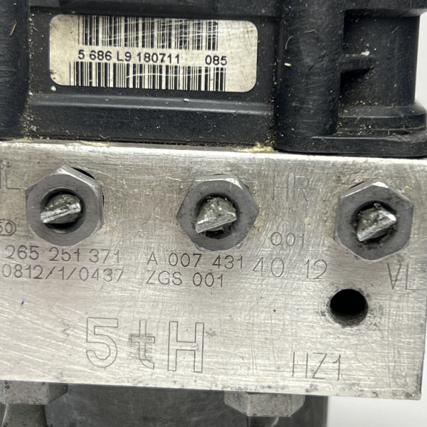 Блок ABS (АБС)  A0074314012 на Мерседес Спрінтер w 906 316 319 516 518  (2006 - 2018)