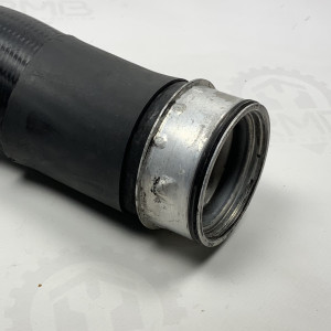 Патрубок інтеркуллера лівий Мерседес E-class w211 A2115282882