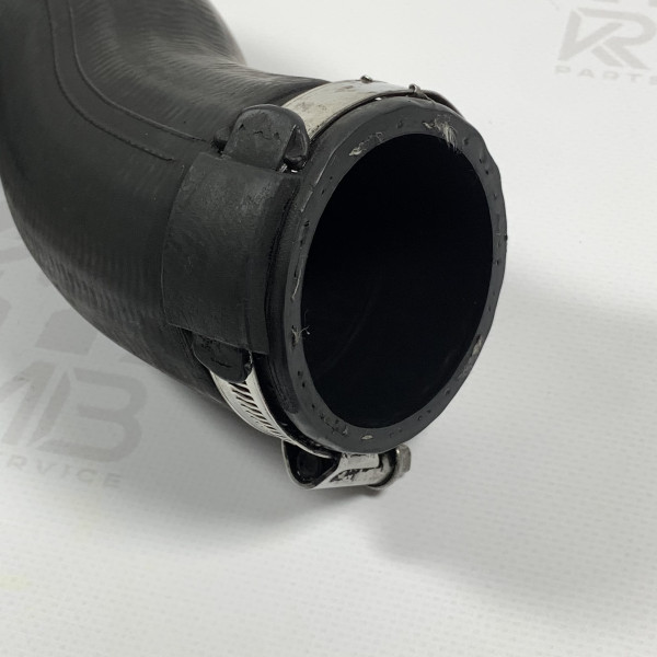Патрубок интеркулера правый на Mercedes Sprinter W 906 2.2 OM 646 A9065280082