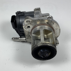 Клапан ЕГР EGR на Мерседес C W204 E W212 S W221 3.0 CDI OM 642 V6 A6421401060