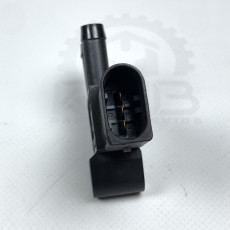 Датчик давления сажевого фильтра на Mercedes Sprinter W 906  А6429050200