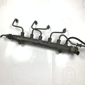 Паливна рампа (рампа форсунок) в зборі Хюндай Сатна Фе 31400-27400 - 0281002507