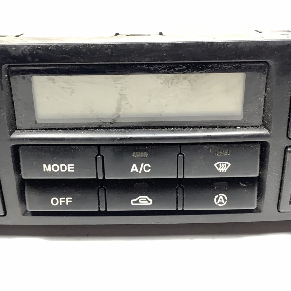 Блок управления печкой -климатконтролем Hyundai Tucson 972502E000