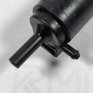 Моторчик - Насос омывателя стекла 24V на Mercedes A0008694021