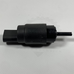 Моторчик - Насос омывателя стекла на Mercedes Sprinter W906 Vito W639 A0008605826
