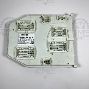 Блок комфорту BCM V2 - модуль SAM САМ на Мерседес Спрінтер W 907 / W 910 А9079000305