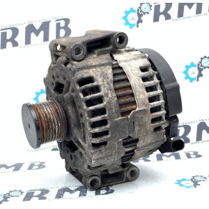 Генератор Bosch 14V A0131547002 на Мерседес W211 3.0 ОМ642 V6