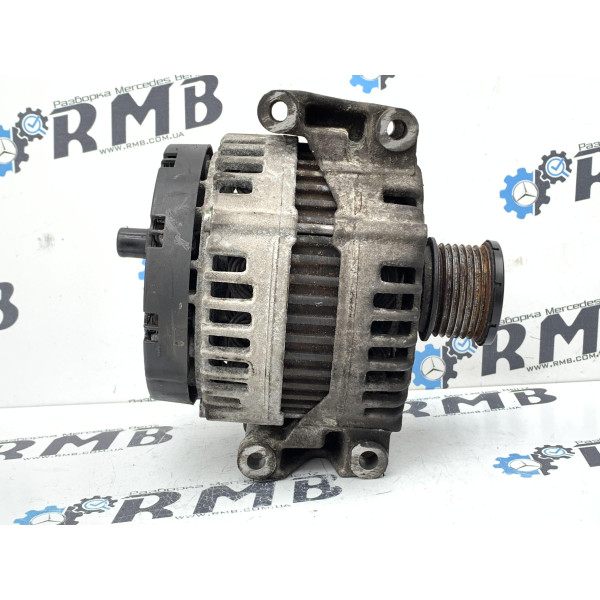 Генератор Bosch 14V A0131547002 на Мерседес W211 3.0 ОМ642 V6