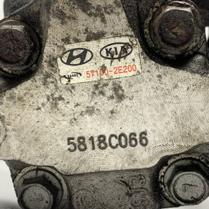 Насос гидроусилителя руля (шкив 6 ручейков) Hyundai Tucson 57100-2E200