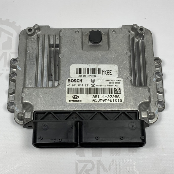 Блок управления двигателем на Hyundai Santa FE 2.0 crdi 39114-27296 - 0281014221