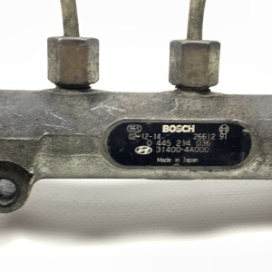 Паливна рейка  Кіа Соренто 2.5 crdi 31400-4A000