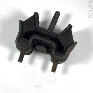 Подушка двигателя на Mercedes МЛ - ML270 W 163 2.7cdi om 612 A1632400117