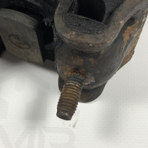 Подушка двигателя на Mercedes МЛ - ML270 W 163 2.7cdi om 612 A1632400117