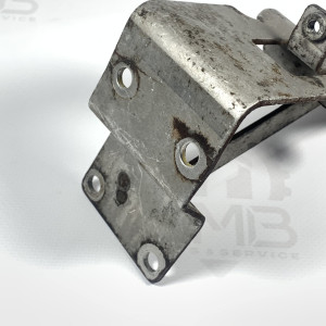 Кронштейн крепления выхлопной трубы на Mercedes Sprinter W 906 А9064920342