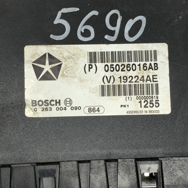 Блок управления парктроником Jeep Grand Cherokee 2005-2010 05026016AB