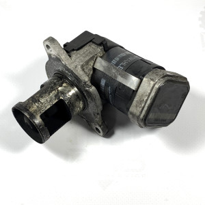 Клапан EGR ЕГР на Mercedes C W203, E W211, S W220 2.2 2.7 3.2 CDI 00005320C5 А6461400860