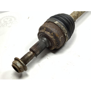 Полуось передняя левая 29 зубов P52104701AB Jeep Grand Cherokee 3.0 CRD
