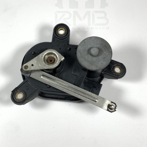 Привод заслонки впускного коллектора Jeep Grand Cherokee 2.7crd A6131500494