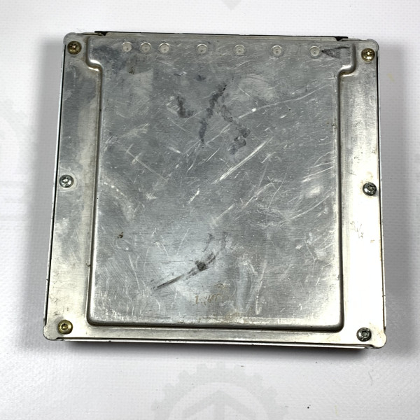Блок управления двигателем 2.2 CDI MB на Mercedes Vito W638 A0001530379 0281010232