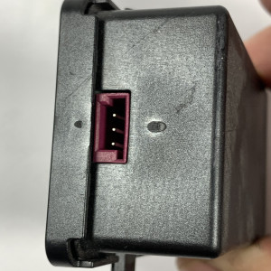 Підсилювач антени на Мерседес Спрінтер W 907 / W 910 A9079053807