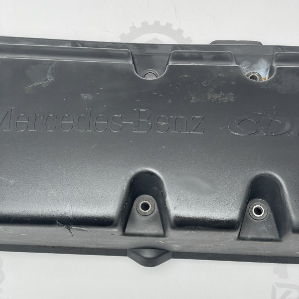 Декоративная крышка двигателя на Mercedes Sprinter 316 416 W903 W904 2.7 OM612 A6120160424 Декоративная крышка двигателя на Mercedes Sprinter 316 416 W903 W904 2.7 OM612 A6120160424