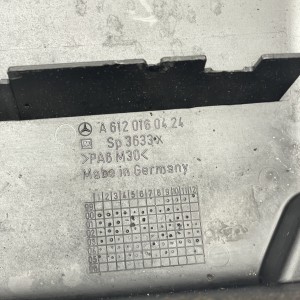 Декоративная крышка двигателя на Mercedes Sprinter 316 416 W903 W904 2.7 OM612 A6120160424