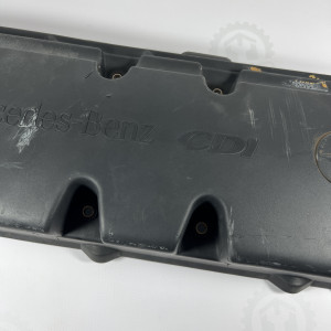 Декоративная крышка двигателя на Mercedes Sprinter 316 416 W903 W904 2.7 OM612 A6120160424