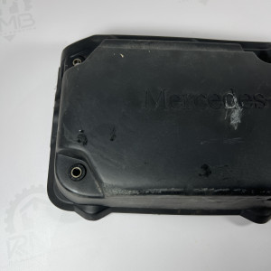 Декоративная крышка двигателя на Mercedes Sprinter 316 416 W903 W904 2.7 OM612 A6120160424