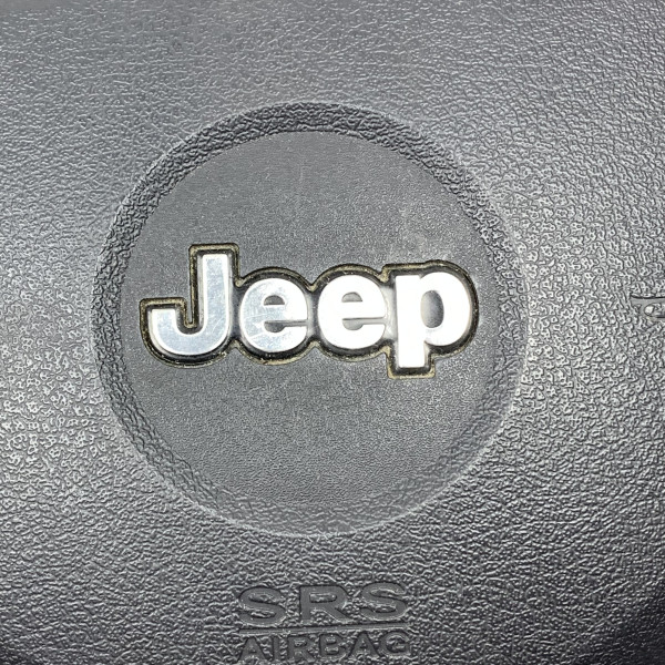 Подушка безопасности в руль AirBag Jeep Grand Cherokee WK P1FP10XDVAE