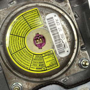Подушка безопасности в руль AirBag Kia Sorento 569003E500CQ