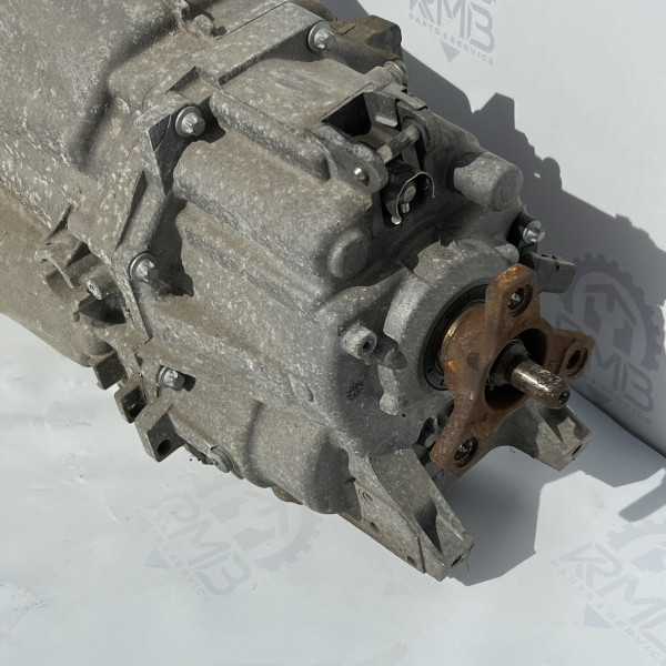 Коробка передач механика на Mercedes W204 2.2 cdi OM646 С220 716.655 2112607601