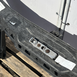 Панель передняя (телевизор) на Mercedes Sprinter W 906 A9068800203