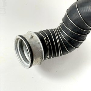 Правый патрубок интеркулера A2035280782 на Mercedes C-Class W203 CLC C203 M271 R4 1.6 1.8K