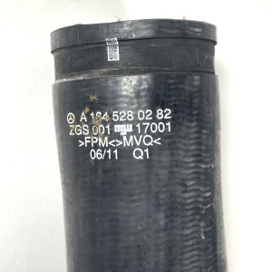 Патрубок интеркулера левый A1645280282 на Mercedes ML W164 3.0 OM642