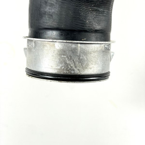 Правый патрубок интеркулера A1645281482 на Mercedes ML W164 3.0 CDI OM642