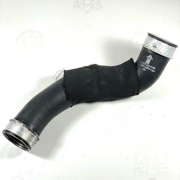 Патрубок интеркулера правый A2115280182 на Mercedes E-class W211 2.2cdi