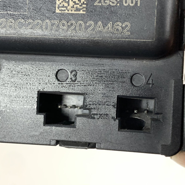 Блок управления дверью A9068204026 на Mercedes Sprinter W 906