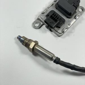 Датчик NOX НОКС A0009059112 на Мерседес Спрінтер W 907 / W 910