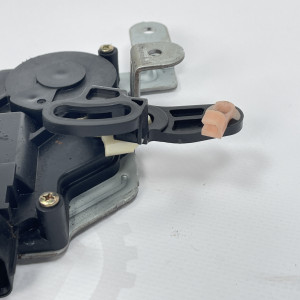 Привод замка крышки багажника Kia Sorento 812403E000