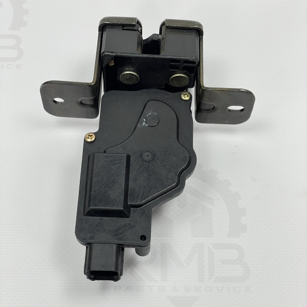 Замок крышки багажника Kia Sorento BL 87130-3E000