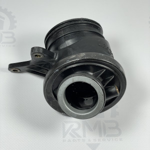 A6110981807 Патрубок воздушный - выход турбины - резонатор на Mercedes C-Class W203 2.2 2 2.7 cdi