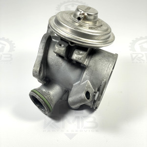 Клапан EGR - ЭГР на Mercedes C W203 E W210 ML270 W163 2.2 om611 2.7 om612 A6110900754
