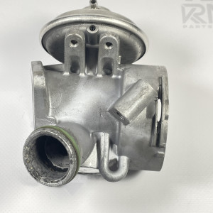 Клапан EGR - ЭГР на Mercedes C W203 E W210 ML270 W163 2.2 om611 2.7 om612 A6110900754