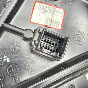 Дзеркало праве 5 pin на Хюндай Сатна Фе 2
