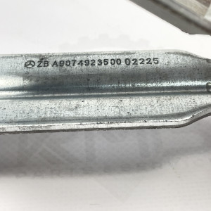A9074923500 Кронштейн крепления катализатора на Mercedes Sprinter W 906
