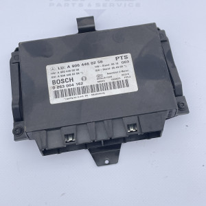 Блок управления парктроником на Mercedes Sprinter W 906 A9064460256