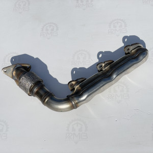 А6421400909 Випускний колектор лівий на Мерседес Спрінтер 3.0 OM642 V6 W 906  W 907