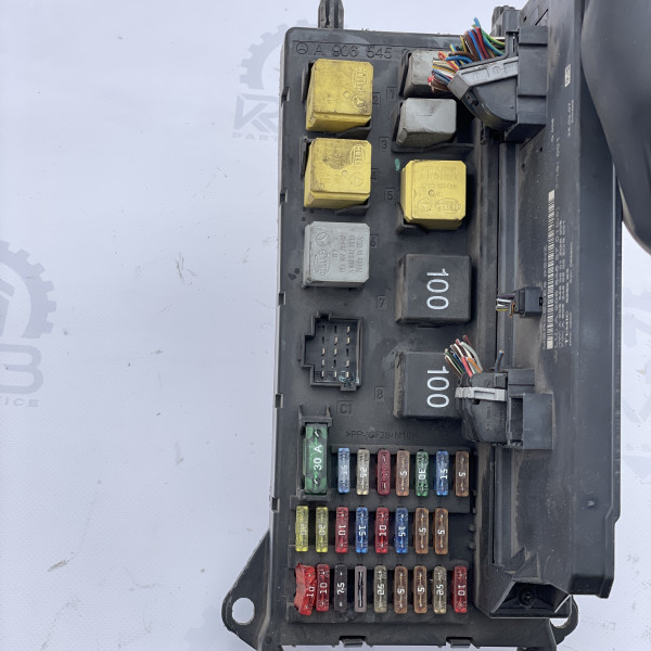Блок управления SAM на Mercedes Sprinter W 906 A9065452701